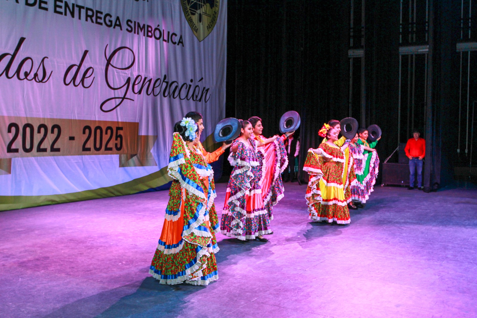 Imagen 6 de la clausura 2022-2025